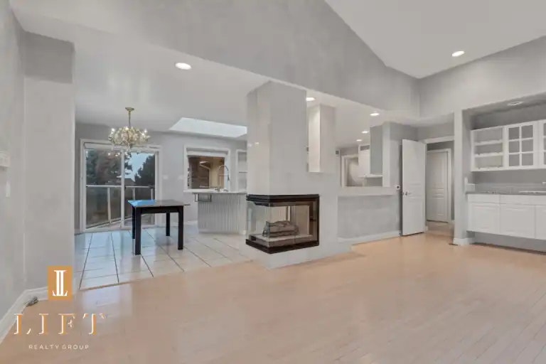1768 Ocean Park Road, Surrey, BC, V4A 3L9 - 10