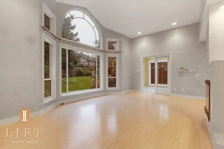 1768 Ocean Park Road, Surrey, BC, V4A 3L9 - 3