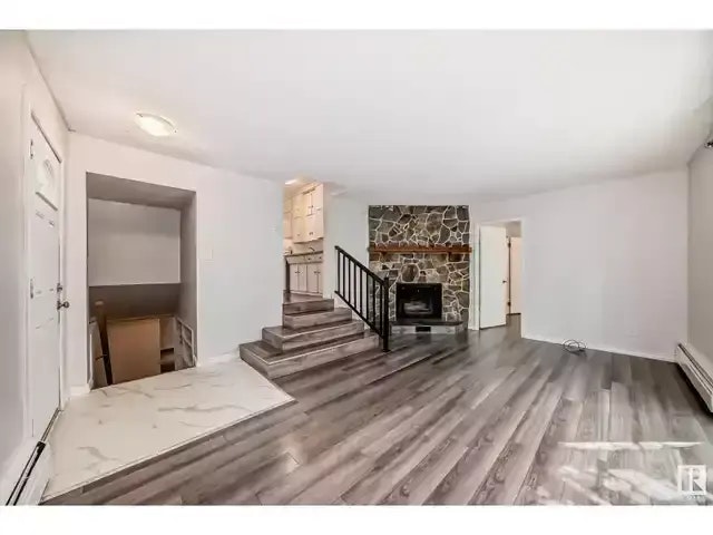 10953 74 Avenue, Edmonton, AB, T6G 0E5 - 13