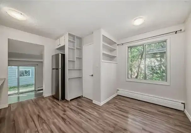10953 74 Avenue Northwest, Edmonton, AB, T6G 0E5 - 7