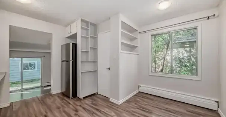 10953 74 Avenue Northwest, Edmonton, AB, T6G 0E5 - 7