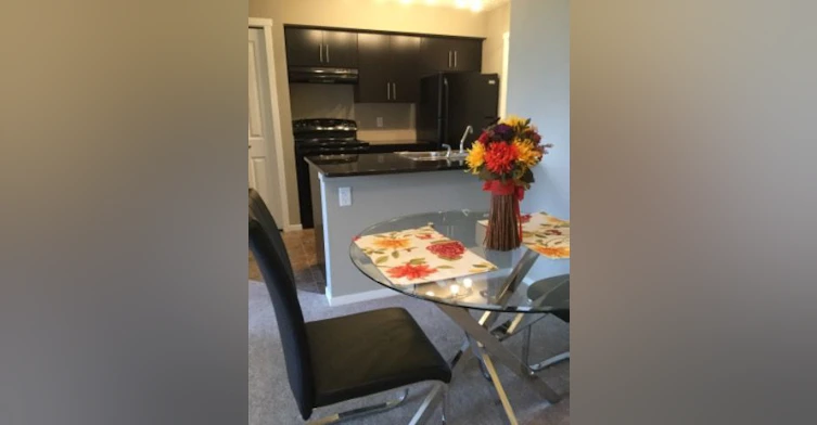 5816 Mullen Place Northwest, Edmonton, AB, T6R 0E1 - 5
