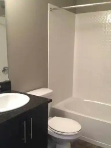 5816 Mullen Place Northwest, Edmonton, AB, T6R 0E1 - 9