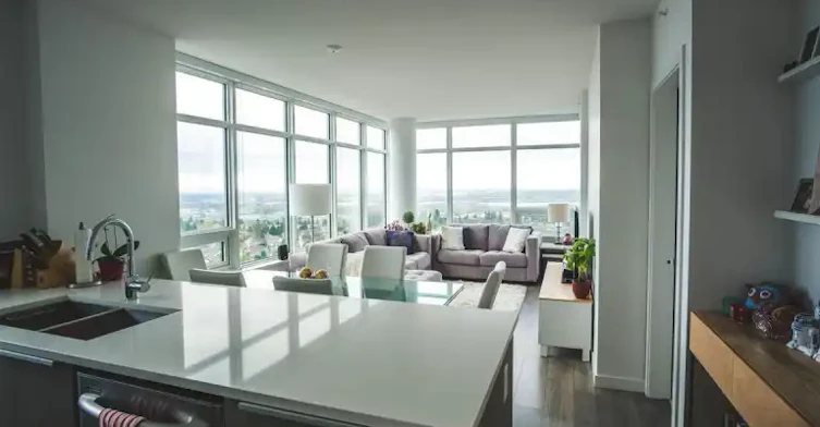6461 Telford Avenue, Burnaby, BC, V5H 0B7