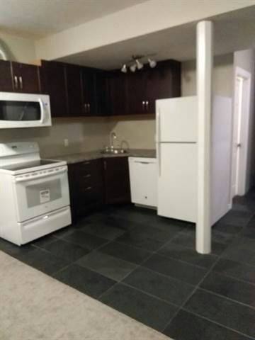 162 Fraser Way, Edmonton, AB, T5Y 0L6 - 3