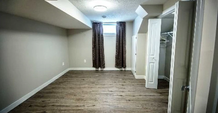 5904 97a Avenue Northwest, Edmonton, AB, T6B 1E3 - 7