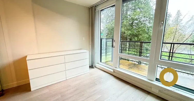 4488 Cambie Street, Vancouver, BC, V5Y 0M2 - 9