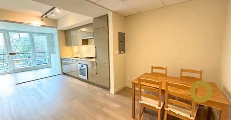 4488 Cambie Street, Vancouver, BC, V5Y 0M2 - 4