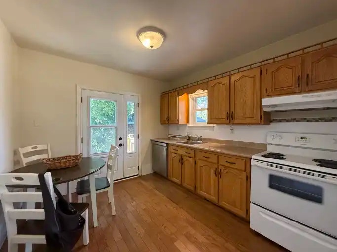 225 Mark Street, Peterborough, ON, K9H 1V1 - 12
