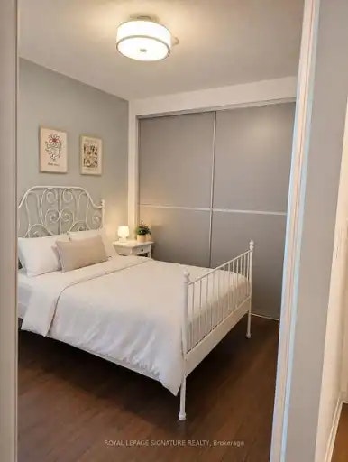 205 Frederick Street, Toronto, ON, M5A 1J7 - 2