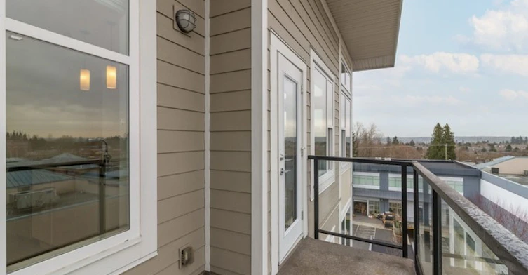 15956 86a Avenue, Surrey, BC, V4N 6N8 - 6