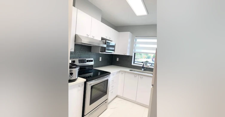 8180 Granville Avenue, Richmond, BC - 5