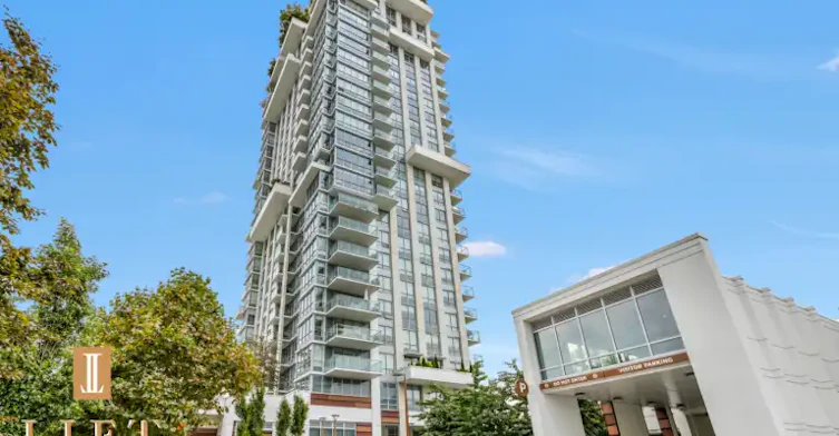 1632 Lions Gate Lane, North Vancouver, BC, V7P 0E2