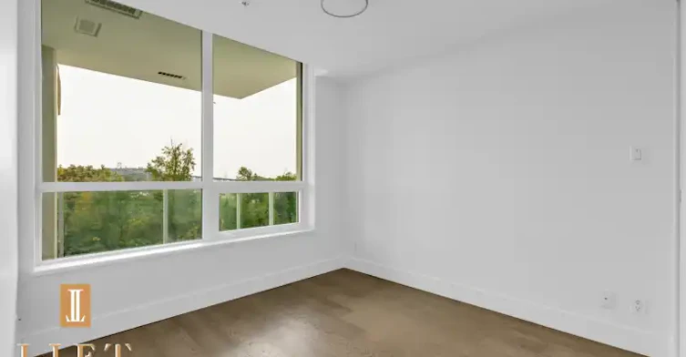 1632 Lions Gate Lane, North Vancouver, BC, V7P 0E2 - 8