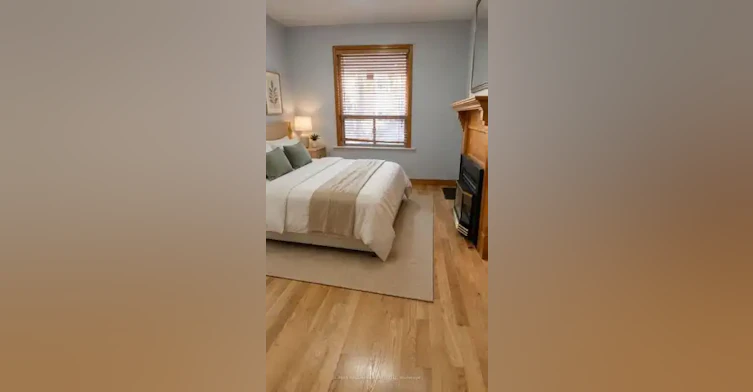372 Woodbine Avenue, Toronto, ON, M4L 3P6 - 4