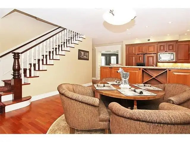 400 Eau Claire Avenue Southwest, Calgary, AB, T2P 3R8 - 15