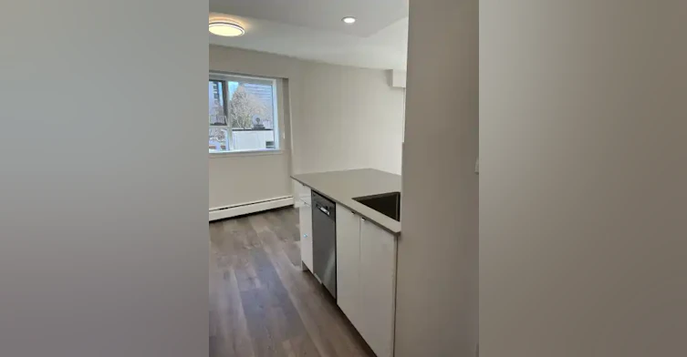 1825 Haro Street, Vancouver, BC, V6G 1H4 - 16