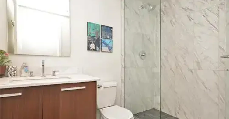 708 Burdett Avenue, Victoria, BC, V8W 0A8 - 7