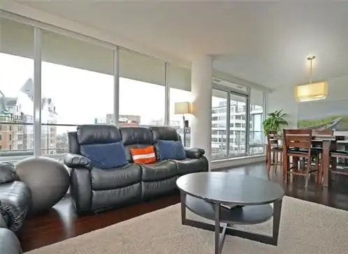 708 Burdett Avenue, Victoria, BC, V8W 0A8