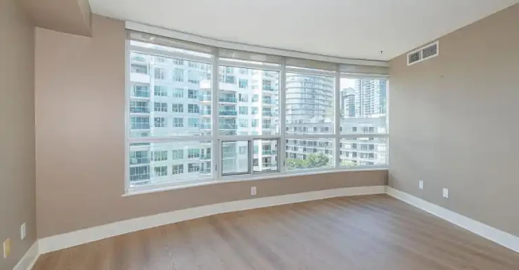 550 Queens Quay West, Toronto, ON, M5V 3M8 - 7