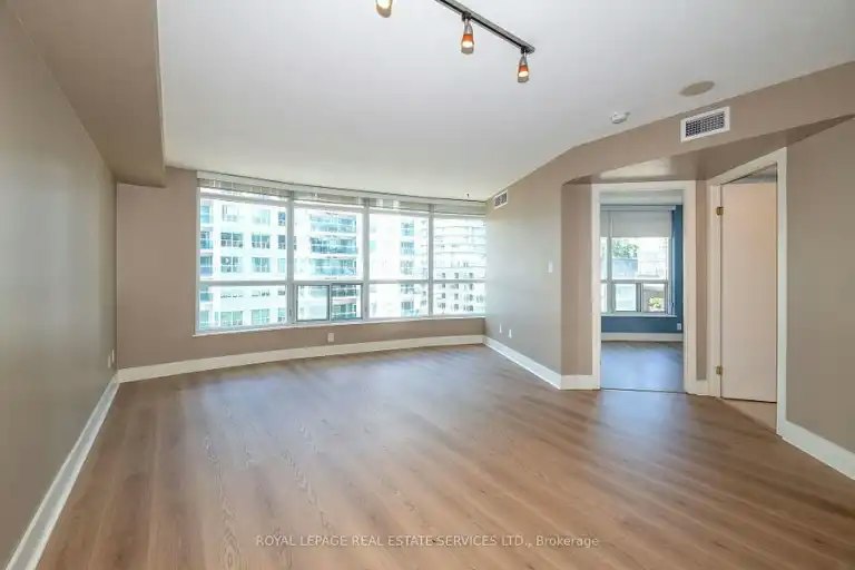 550 Queens Quay West, Toronto, ON, M5V 3M8 - 8