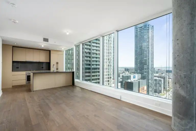 1020 De La Montagne Rue, Montréal, QC, H3G 0H8