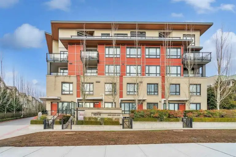 13931 Fraser Highway, Surrey, BC, V3T 4E6