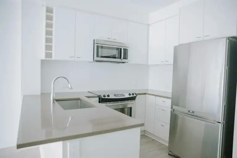 13931 Fraser Highway, Surrey, BC, V3T 4E6 - 9