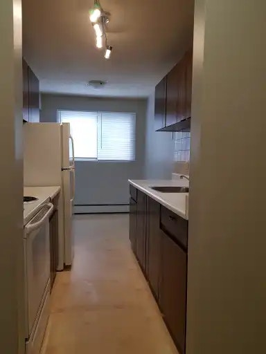 5126 43 Street, Red Deer, AB, T4N 1C5 - 5