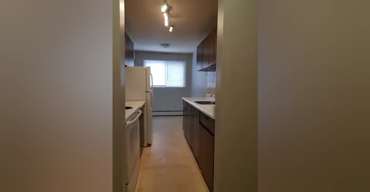 5126 43 Street, Red Deer, AB, T4N 1C5 - 5