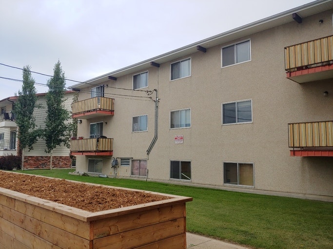 5126 43 Street, Red Deer, AB, T4N 1C5 - 3