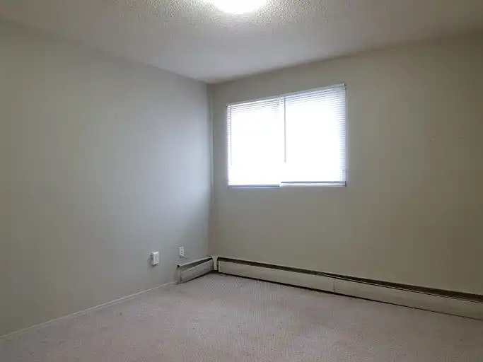 5126 43 Street, Red Deer, AB, T4N 1C5 - 16