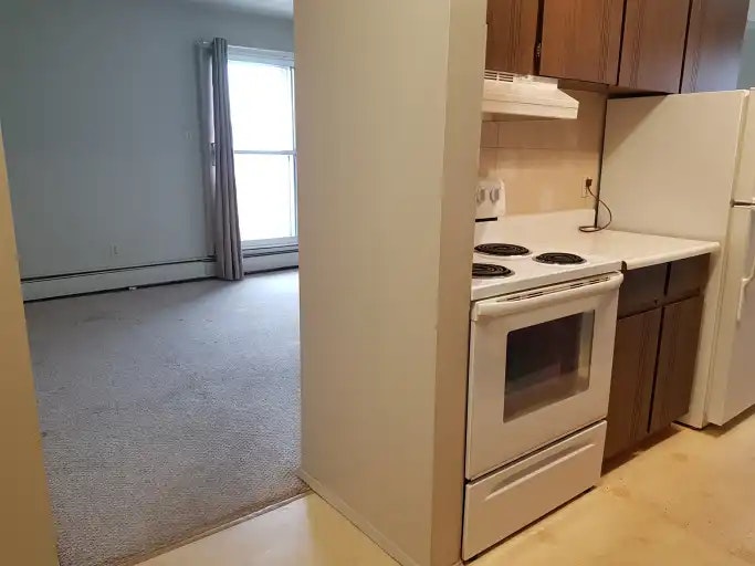 5126 43 Street, Red Deer, AB, T4N 1C5 - 4