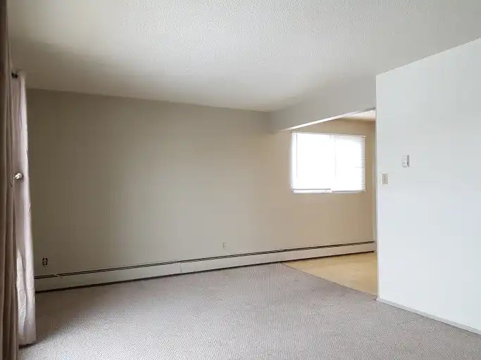 5126 43 Street, Red Deer, AB, T4N 1C5 - 10