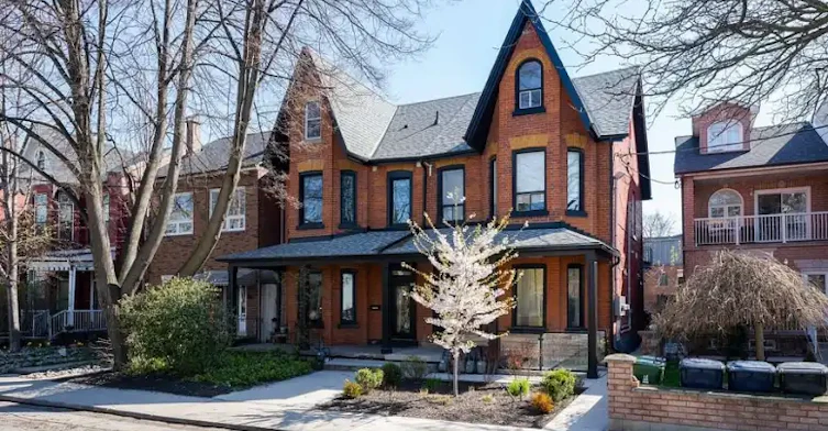 47 Northcote Avenue, Toronto, ON, M6J 3K2 - 4