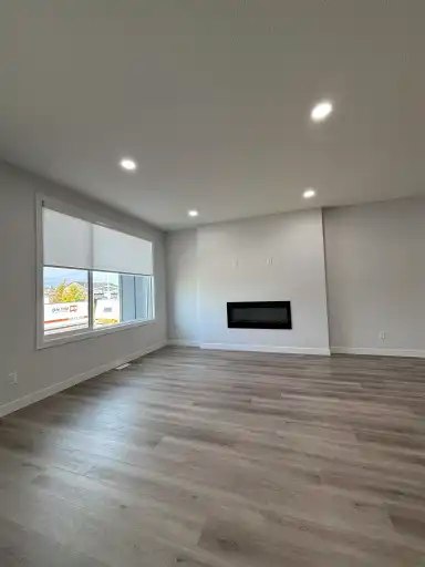 13327 119 Street Northwest, Edmonton, AB, T5E 5M6 - 7