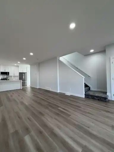 13327 119 Street Northwest, Edmonton, AB, T5E 5M6 - 9