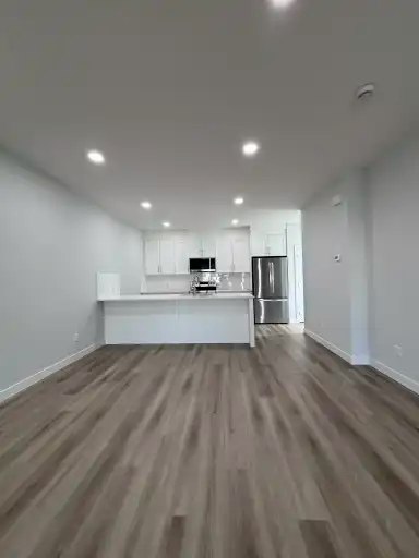 13327 119 Street Northwest, Edmonton, AB, T5E 5M6 - 11