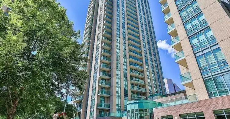 22 Olive Avenue, Toronto, ON, M2N 7G7 - 2