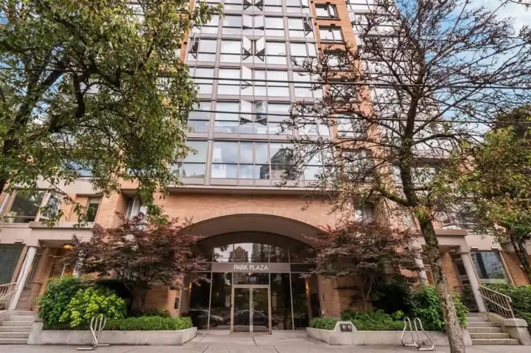 1188 Richards Street, Vancouver, BC, V6B 3E6 - 2
