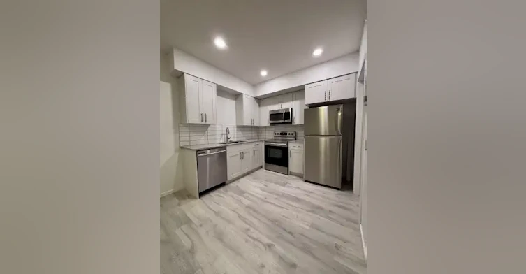 2747 Orchards Road Southwest, Edmonton, AB, T6X 1Y9 - 10