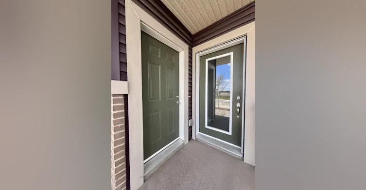 2747 Orchards Road Southwest, Edmonton, AB, T6X 1Y9 - 2