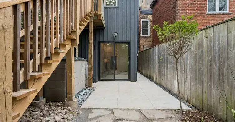 297 Sumach Street, Toronto, ON, M5A 3K4 - 8