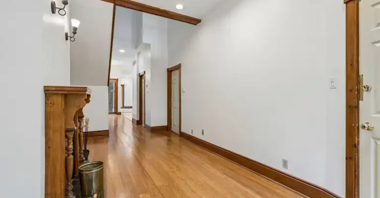 297 Sumach Street, Toronto, ON, M5A 3K4 - 3