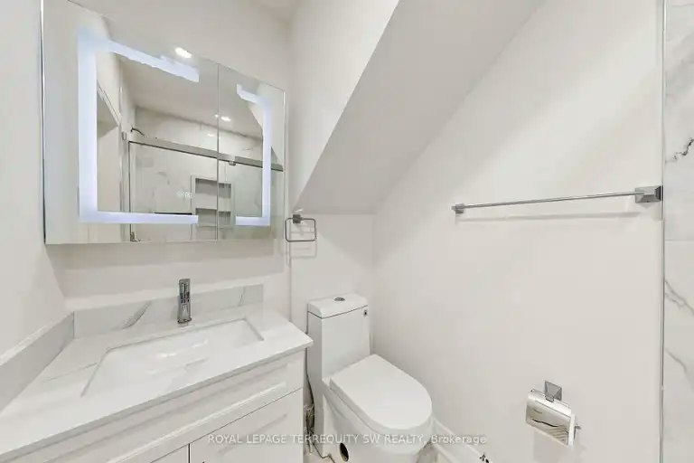 115 Madison Avenue, Toronto, ON, M5R 2S3 - 3