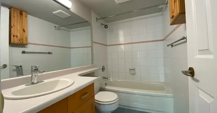 1147 Nelson Street, Vancouver, BC, V6E 1J3 - 10