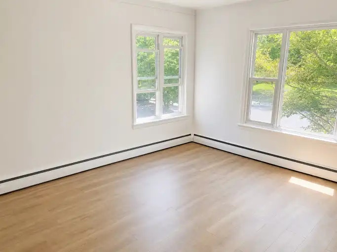 31 Beverley Street, Kingston, ON, K7L 3Y5 - 6