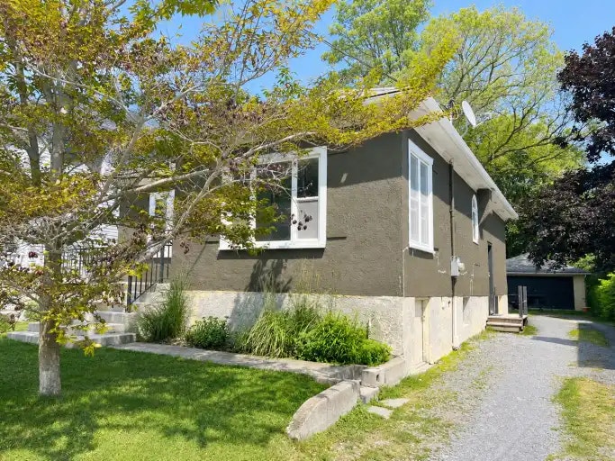 31 Beverley Street, Kingston, ON, K7L 3Y5