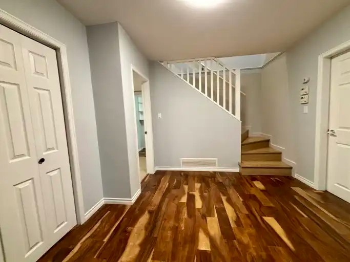 1020 Pacific Place, Delta, BC, V4M 2K7 3