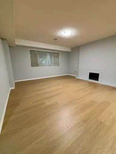 1020 Pacific Place, Delta, BC, V4M 2K7 5
